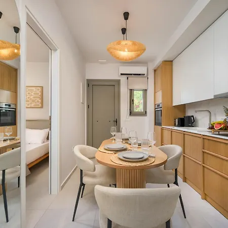 Okto - Averof 98 Living Apartment *