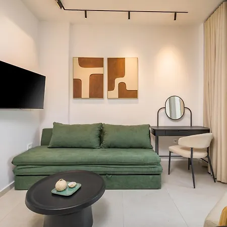 Apartment Okto - Averof 98 Living
